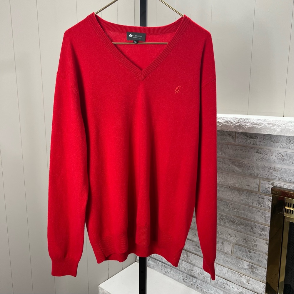 Cashmere Boutique Mens Red V-Neck Long Sleeve Cashmere Sweater XL